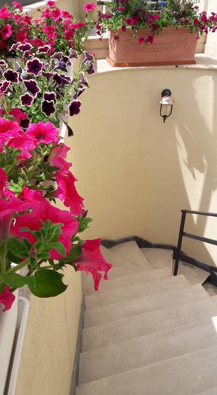 Aparthotel Palazzo Reginella Bovalino Marina Exterior foto